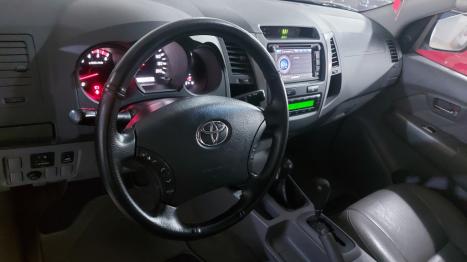 TOYOTA Hilux Caminhonete 3.0 16V 4P 4X4 SRV TURBO DIESEL CABINE DUPLA AUTOMTICO, Foto 14