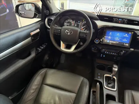 TOYOTA Hilux Caminhonete 2.8 16V SRV 4X4 DIESEL CABINE DUPLA AUTOMTICO, Foto 7