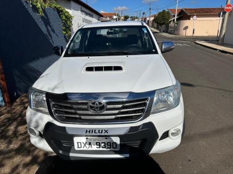 TOYOTA Hilux Caminhonete 3.0 4P 4X4 SRV TURBO DIESEL CABINE DUPLA AUTOMTICO, Foto 2