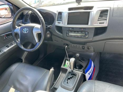 TOYOTA Hilux Caminhonete 3.0 4P 4X4 SRV TURBO DIESEL CABINE DUPLA AUTOMTICO, Foto 5