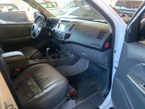 TOYOTA Hilux Caminhonete 3.0 16V 4P 4X4 SRV TURBO DIESEL CABINE DUPLA AUTOMTICO, Foto 9