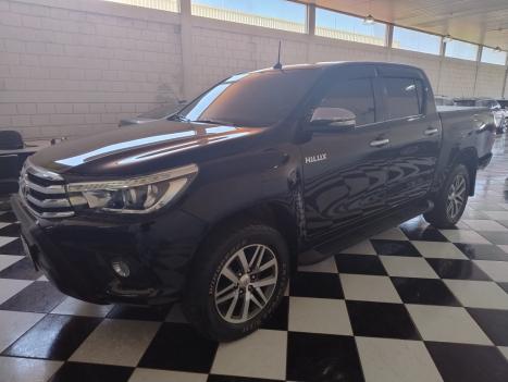 TOYOTA Hilux Caminhonete 2.8 16V SRX 4X4 DIESEL CABINE DUPLA AUTOMTICO, Foto 3