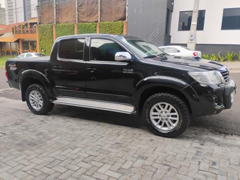 TOYOTA Hilux Caminhonete 2.8 16V SRV 4X4 DIESEL CABINE DUPLA AUTOMTICO, Foto 2