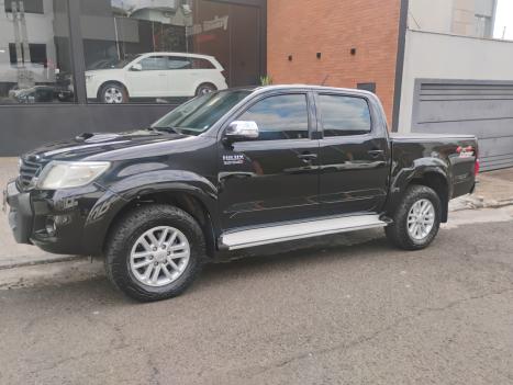 TOYOTA Hilux Caminhonete 2.8 16V SRV 4X4 DIESEL CABINE DUPLA AUTOMTICO, Foto 3