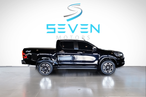 TOYOTA Hilux Caminhonete 2.8 16V SRV 4X4 DIESEL CABINE DUPLA AUTOMTICO, Foto 4