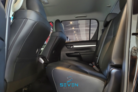 TOYOTA Hilux Caminhonete 2.8 16V SRV 4X4 DIESEL CABINE DUPLA AUTOMTICO, Foto 14