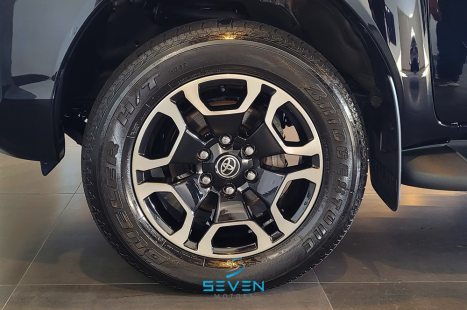 TOYOTA Hilux Caminhonete 2.8 16V SRV 4X4 DIESEL CABINE DUPLA AUTOMTICO, Foto 17