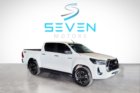 TOYOTA Hilux Caminhonete 2.8 16V SRV 4X4 DIESEL CABINE DUPLA AUTOMTICO, Foto 3