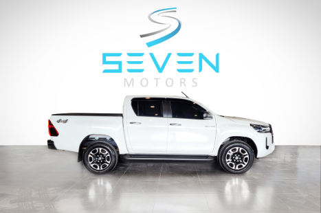 TOYOTA Hilux Caminhonete 2.8 16V SRV 4X4 DIESEL CABINE DUPLA AUTOMTICO, Foto 4