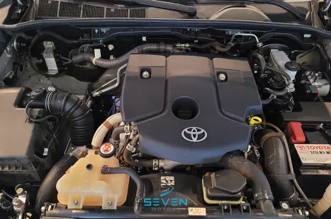 TOYOTA Hilux Caminhonete 2.8 16V 4P SR 4X4 DIESEL CABINE DUPLA AUTOMTICO, Foto 18