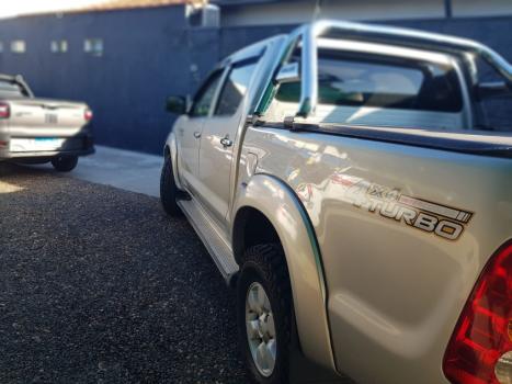 TOYOTA Hilux Caminhonete 3.0 4P 4X4 SRV TURBO DIESEL CABINE DUPLA LIMITED EDITION AUTOMTICO, Foto 6