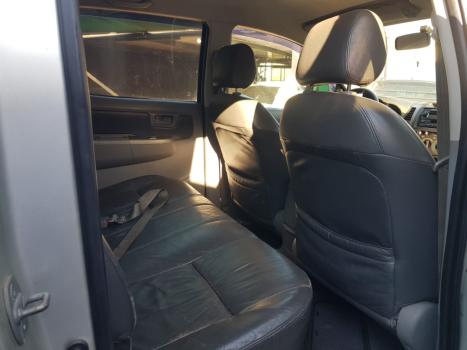 TOYOTA Hilux Caminhonete 3.0 4P 4X4 SRV TURBO DIESEL CABINE DUPLA LIMITED EDITION AUTOMTICO, Foto 10