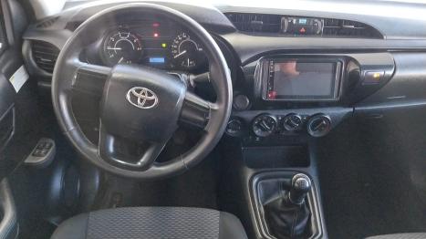 TOYOTA Hilux Caminhonete 2.8 4P 4X4 DIESEL CABINE DUPLA, Foto 7