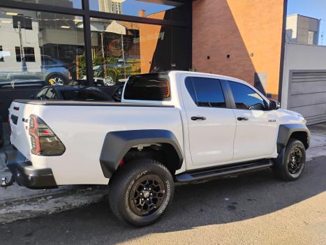 TOYOTA Hilux Caminhonete 2.8 16V GR SPORT 4X4 TURBO DIESEL CABINE DUPLA AUTOMTICO, Foto 5