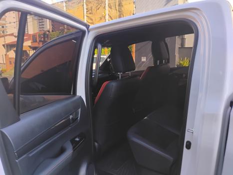 TOYOTA Hilux Caminhonete 2.8 16V GR SPORT 4X4 TURBO DIESEL CABINE DUPLA AUTOMTICO, Foto 10