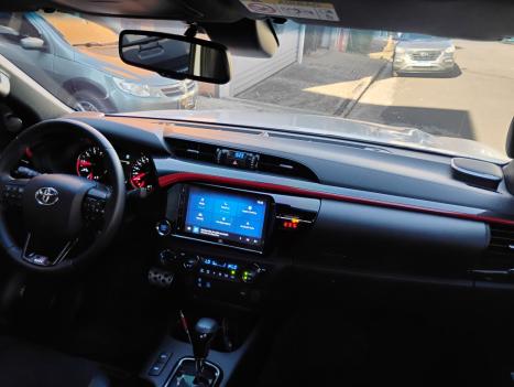 TOYOTA Hilux Caminhonete 2.8 16V GR SPORT 4X4 TURBO DIESEL CABINE DUPLA AUTOMTICO, Foto 13