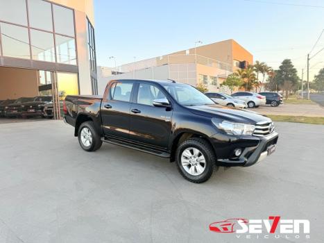 TOYOTA Hilux Caminhonete 2.7 16V 4P SRV FLEX CABINE DUPLA AUTOMTICO, Foto 3