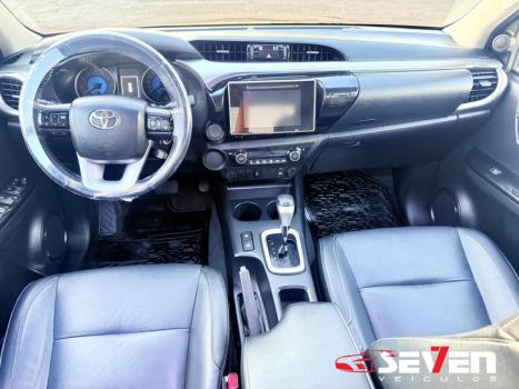 TOYOTA Hilux Caminhonete 2.7 16V 4P SRV FLEX CABINE DUPLA AUTOMTICO, Foto 10