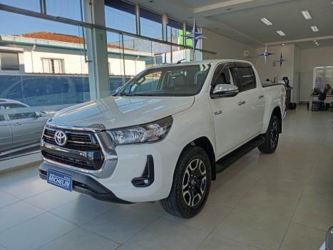 TOYOTA Hilux Caminhonete 2.8 16V SRV 4X4 DIESEL CABINE DUPLA AUTOMTICO, Foto 1