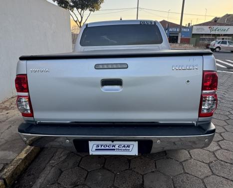 TOYOTA Hilux Caminhonete 3.0 4P SR TURBO DIESEL CABINE DUPLA, Foto 2