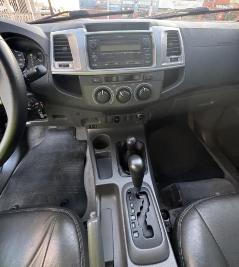 TOYOTA Hilux Caminhonete 3.0 4P SR TURBO DIESEL CABINE DUPLA, Foto 7