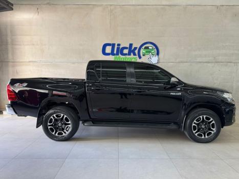 TOYOTA Hilux Caminhonete 2.8 16V SRV 4X4 DIESEL CABINE DUPLA AUTOMTICO, Foto 2