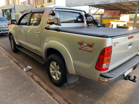 TOYOTA Hilux Caminhonete 3.0 16V 4P 4X4 SRV TURBO DIESEL CABINE DUPLA AUTOMTICO, Foto 6