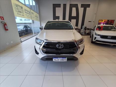 TOYOTA Hilux Caminhonete 2.8 16V SRX 4X4 TURBO DIESEL CABINE DUPLA AUTOMTICO, Foto 3