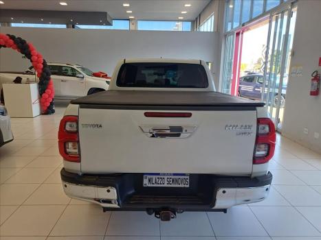 TOYOTA Hilux Caminhonete 2.8 16V SRX 4X4 TURBO DIESEL CABINE DUPLA AUTOMTICO, Foto 5