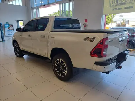 TOYOTA Hilux Caminhonete 2.8 16V SRX 4X4 TURBO DIESEL CABINE DUPLA AUTOMTICO, Foto 7