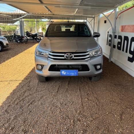 TOYOTA Hilux Caminhonete 2.8 16V 4P SRX DIESEL CABINE DUPLA, Foto 4
