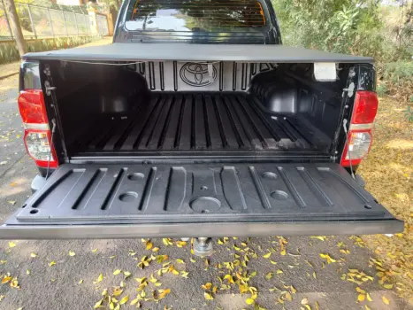 TOYOTA Hilux Caminhonete 3.0 4P 4X4 SRV TURBO DIESEL TOP CABINE DUPLA AUTOMTICO, Foto 9