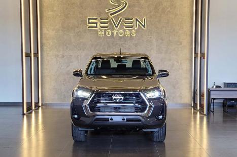 TOYOTA Hilux Caminhonete 2.8 16V 4P SRX DIESEL CABINE DUPLA, Foto 2