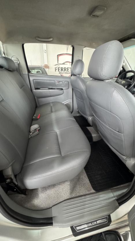 TOYOTA Hilux Caminhonete 3.0 16V 4P SRV TURBO DIESEL CABINE DUPLA, Foto 8