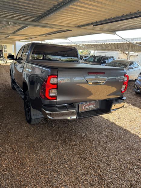 TOYOTA Hilux Caminhonete 2.8 16V 4P SRX DIESEL CABINE DUPLA, Foto 7