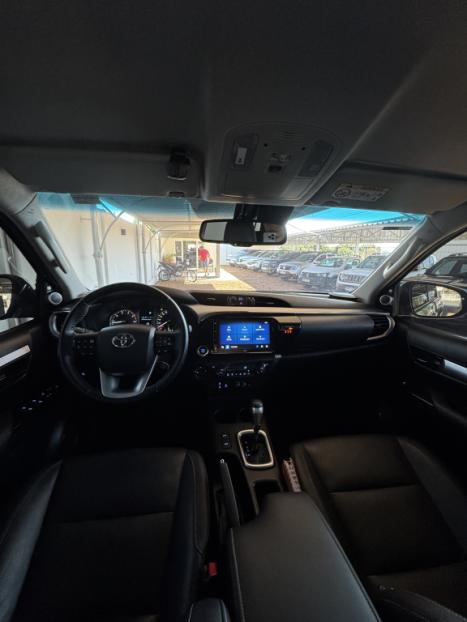 TOYOTA Hilux Caminhonete 2.8 16V 4P SRX DIESEL CABINE DUPLA, Foto 10