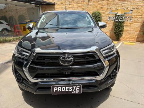 TOYOTA Hilux Caminhonete 2.8 16V SRX 4X4 TURBO DIESEL CABINE DUPLA AUTOMTICO, Foto 2