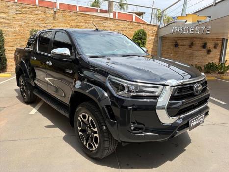 TOYOTA Hilux Caminhonete 2.8 16V SRX 4X4 TURBO DIESEL CABINE DUPLA AUTOMTICO, Foto 3