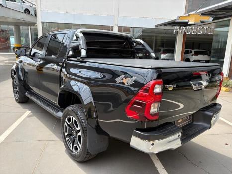 TOYOTA Hilux Caminhonete 2.8 16V SRX 4X4 TURBO DIESEL CABINE DUPLA AUTOMTICO, Foto 7