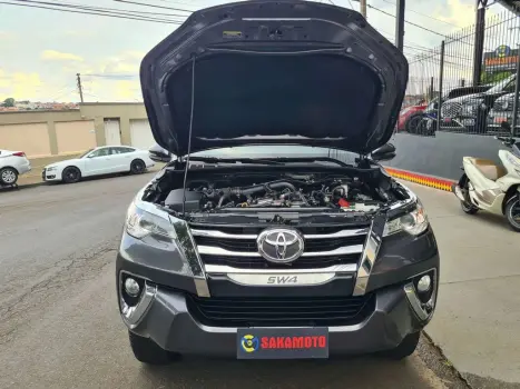 TOYOTA Hilux SW4 2.7 16V 4P FLEX SRV 7 LUGARES AUTOMTICO, Foto 19