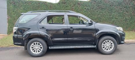 TOYOTA Hilux SW4 2.7 16V 4P FLEX SR 7 LUGARES AUTOMTICO, Foto 4