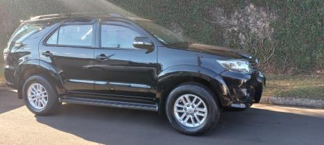 TOYOTA Hilux SW4 2.7 16V 4P FLEX SR 7 LUGARES AUTOMTICO, Foto 3