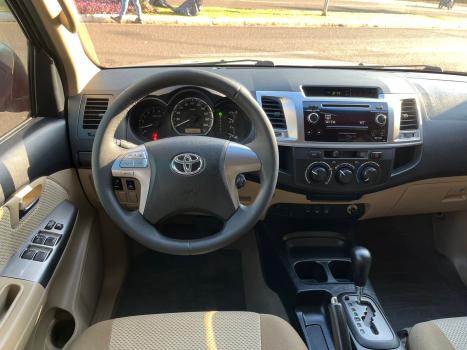 TOYOTA Hilux SW4 2.7 16V 4P FLEX SR 7 LUGARES AUTOMTICO, Foto 5