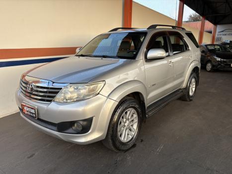 TOYOTA Hilux SW4 2.7 16V 4P SR FLEX AUTOMTICO, Foto 9