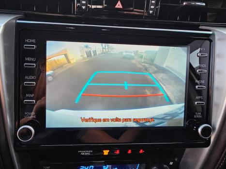 TOYOTA Hilux SW4 2.8 16V 4P SRX 4X4 7 LUGARES TURBO DIESEL AUTOMTICO, Foto 16