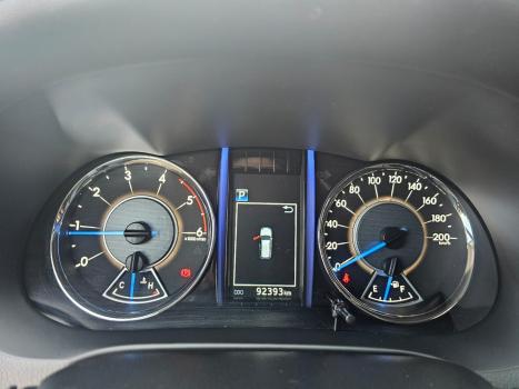 TOYOTA Hilux SW4 2.8 16V 4P SRX 4X4 7 LUGARES TURBO DIESEL AUTOMTICO, Foto 25