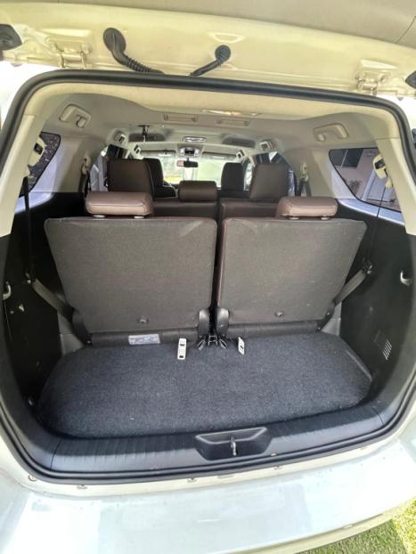 TOYOTA Hilux SW4 2.8 16V 4P SRX 4X4 7 LUGARES TURBO DIESEL AUTOMTICO, Foto 5