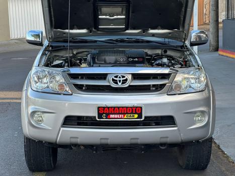 TOYOTA Hilux SW4 3.0 V6 12V 4P SRV 4X4 TURBO DIESEL AUTOMTICO, Foto 6