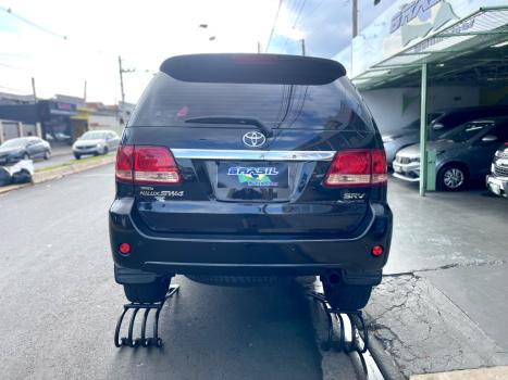 TOYOTA Hilux SW4 3.0 16V 4P SRV 4X4 TURBO DIESEL AUTOMTICO, Foto 6