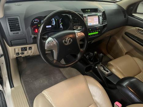 TOYOTA Hilux SW4 3.0 16V 4P SRV 4X4 TURBO DIESEL AUTOMTICO, Foto 10